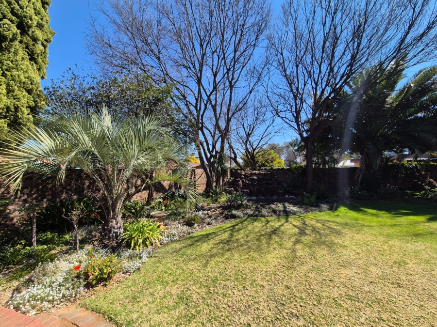 4 Bedroom Property for Sale in Bishops Bay Free State